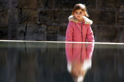 Keywords: painting a young girl in a jacket with a fur lining,girl,jacket,fur collar