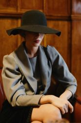 reference_woman-with-hat1.jpg