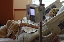 hospital-840135~0.jpg