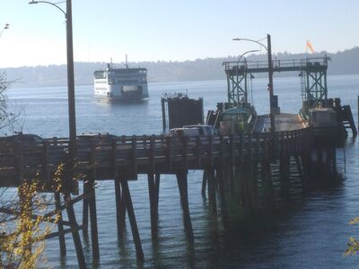 Keywords: port,boat,harbor,pier