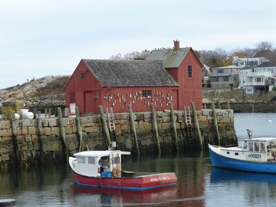 Keywords: Painting Rockport harbor,drawing a composition to serve the center of interest