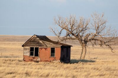 Keywords: abandoned,car