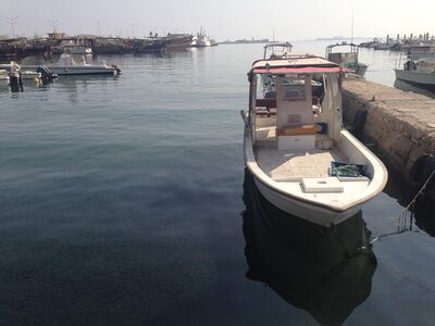 Keywords: boat,dock,reflection,water,bay,harbor