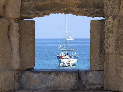 Keywords: window,window view,boat,ocean,fishing