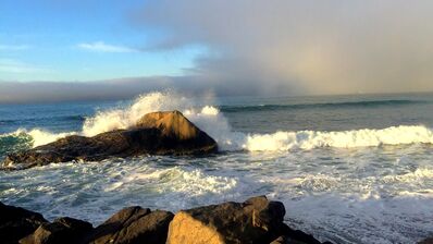 Keywords: breakers,waves,ocean,rocks,sky,sea