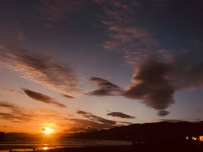 Keywords: sunrise,big,sky,dark,clouds