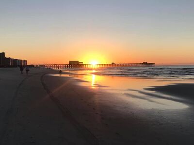 Keywords: sunrise,beach,pier,wooden,structures,people,walking,ocean,sea,Watercolor painting sunrise on beach - 36:51