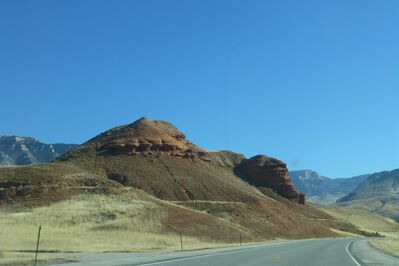 Keywords: mountain,yellowstone