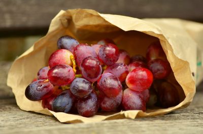 grapes-bag
