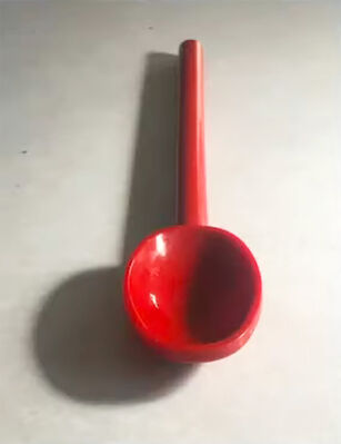 Keywords: painting a red spoon