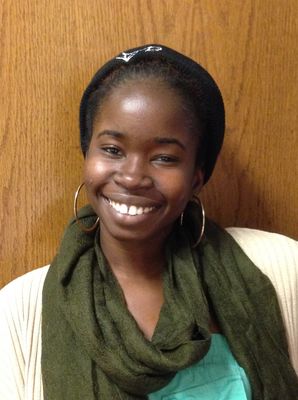 Keywords: smile,earrings,scarf,woman,black