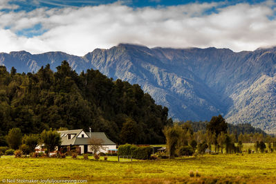 Keywords: South_Island,_NZ_mountain,painting a house in the mountains