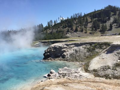 Keywords: yellowstone,mist