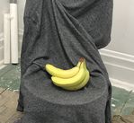 bananas_on_a_grey_cloth.jpg