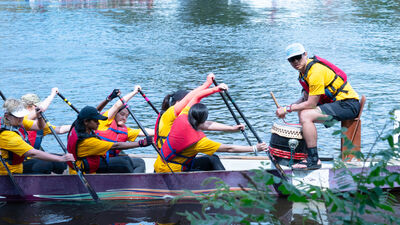 Keywords: Boston,Charles River,boating,water,reflection