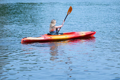 Keywords: Boston,Charles River,boating,water,reflection