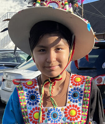 younggirl_festival_dress_hat-head
