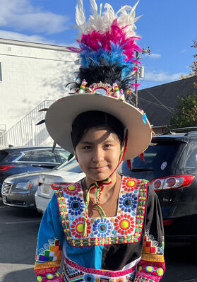 younggirl_festival_dress_hat-head_shoulder
