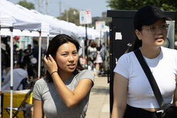 girls_summer_street_festival2.jpg