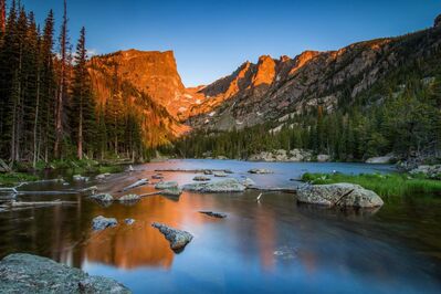 rocky_mountain_light_shadow
