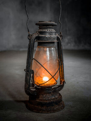 Keywords: lantern,lamp