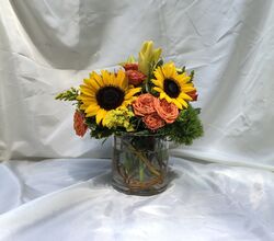 reference_flowers_glass_blackeye_susans.jpg